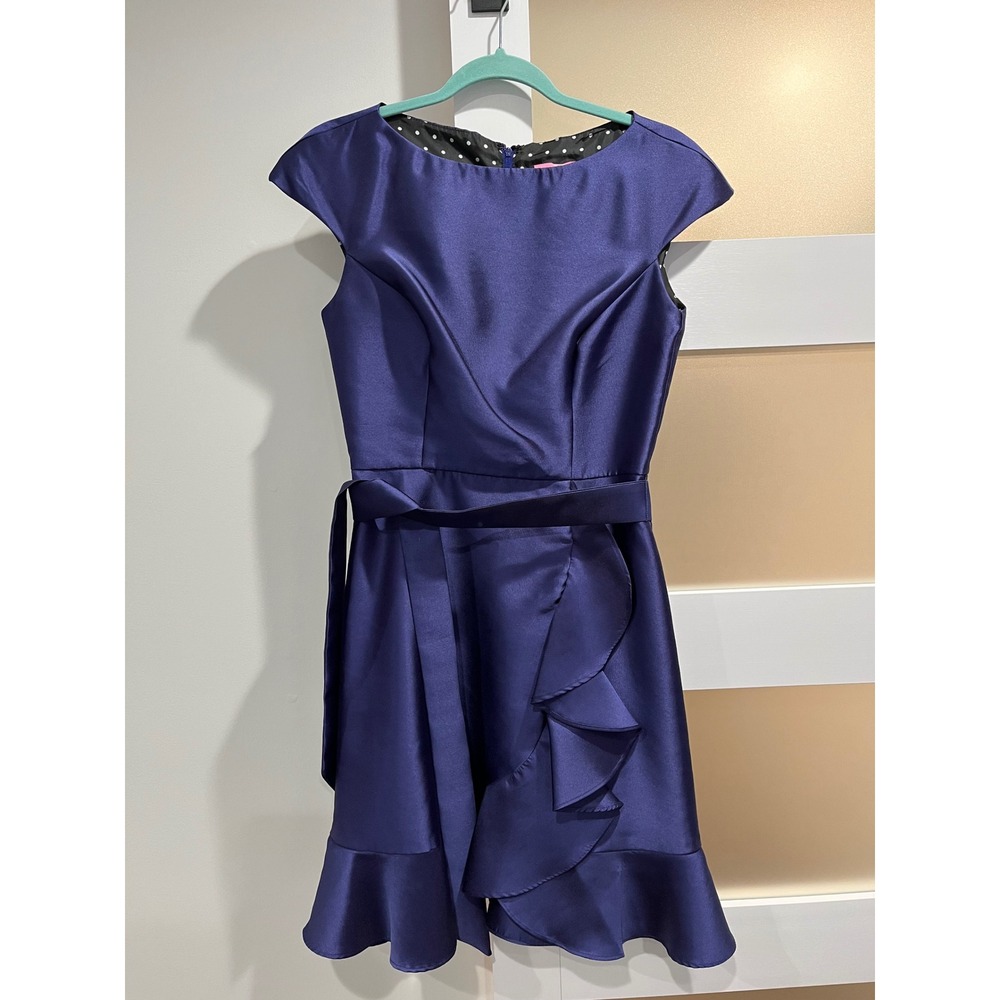 Isaac Mizrahi New‎ York Purple Satin Ruffle Cocktail Dress Cap Sleeve Size 4